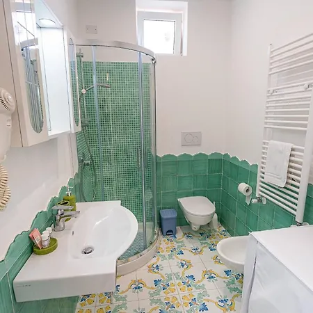 Blue Bell - Amazing Capri View Appartement