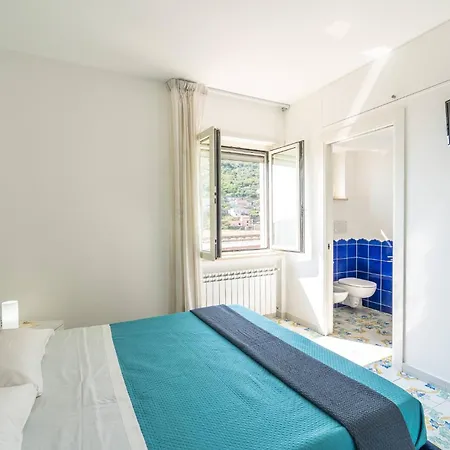 Blue Bell - Amazing Capri View Appartement *